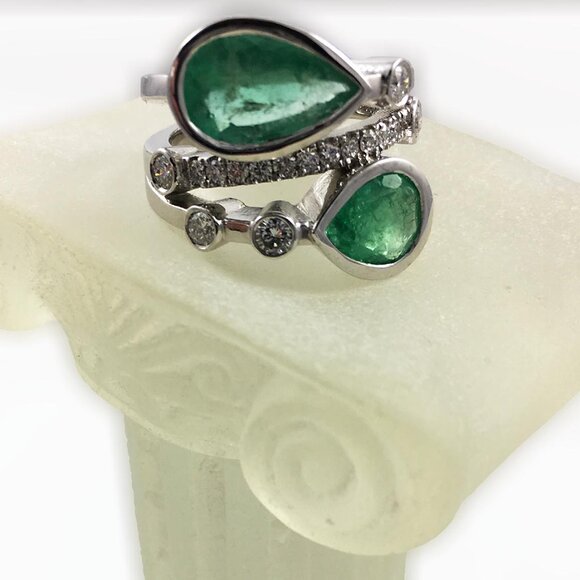 **BRAND NEW** Green Colombian Emerald and Diamond Bubble Ring in 14K White Gold - Picture 12 of 16